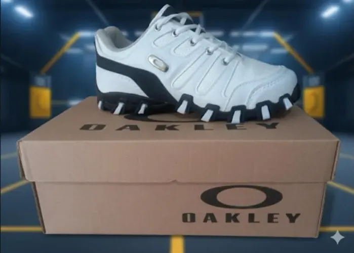 Tênis Oakley Adventure Branco/Preto - Nº 38 ao 43 | PROMOÇÃO