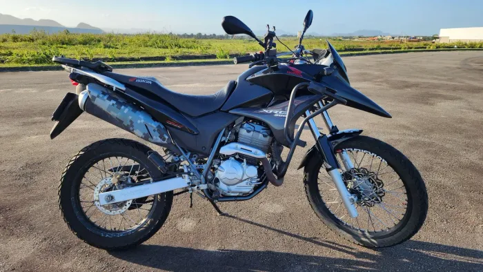 Xre 300 Muito Nova 