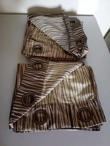 Cortina corta luz 1,45 largura x2,50 comprimento Ambience Glamour