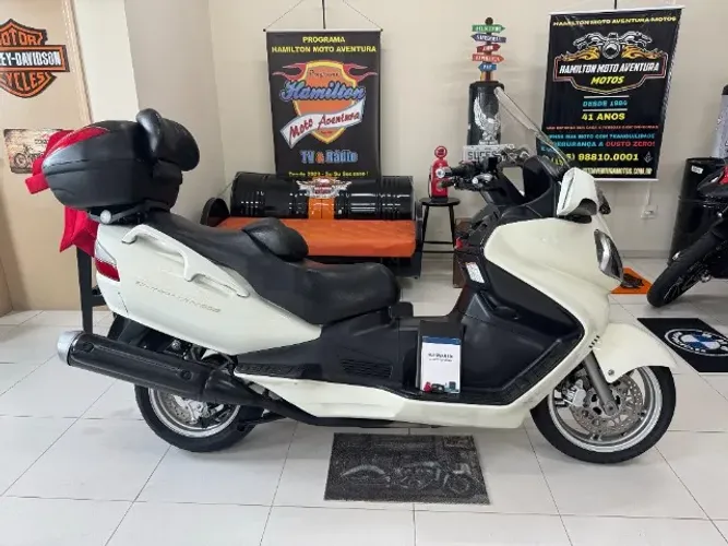 Suzuki Burgman 650 Executive 2014 - Muito Linda