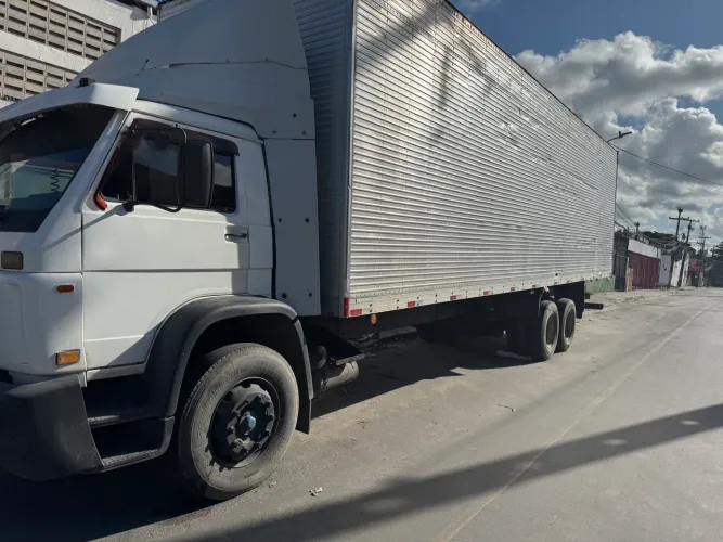 Caminhão 17-250