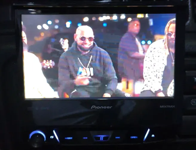 DVD Retrátil Pioneer MixTrax AVH-7780 DTV Bluetooth