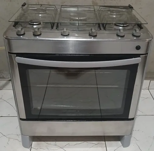 Vendo fogão 5 bocas (esmaltec)