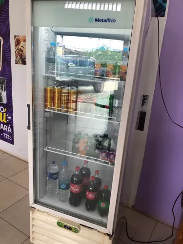 Sorveteria é fábrica completo tudo