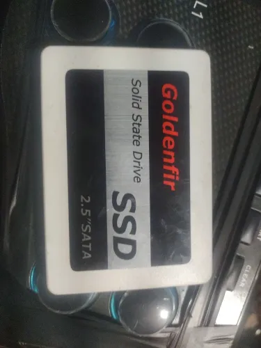 SSD goldenfir 128 gigas já vai com windows 10 testo pelo whatsapp zap