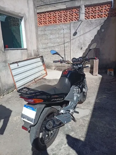 Fazer 250