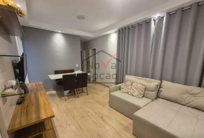 Apartamento em Vila Olivo - Valinhos