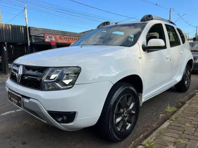 Renault Duster Dynamique 2.0 Hi-flex 16V Aut. 2016