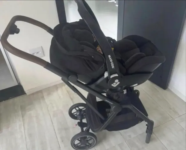 Kit carrinho maxi cosi + bebê conforto maxi cosi marble + base veicular 
