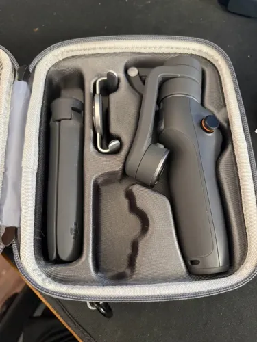 Estabilizador DJI Osmo Mobile 6