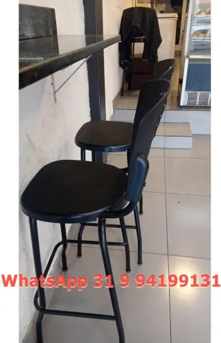 Banquetas altas novas Cor Preta 70 cm Frete grátis