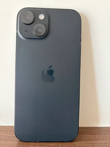 iPhone 15 - 128GB