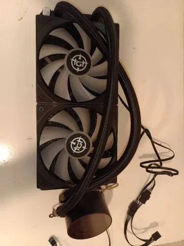 Water cooler RGB 240mm TGT