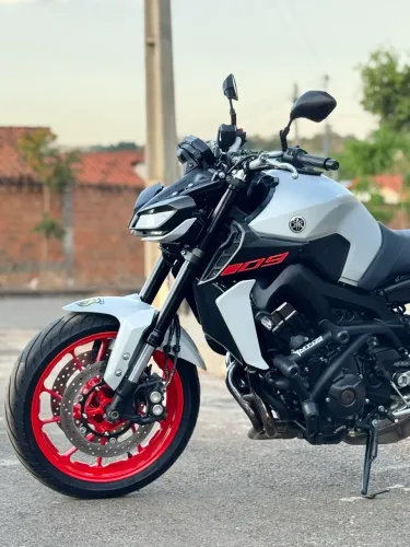 Mt 09 abs  impecável 