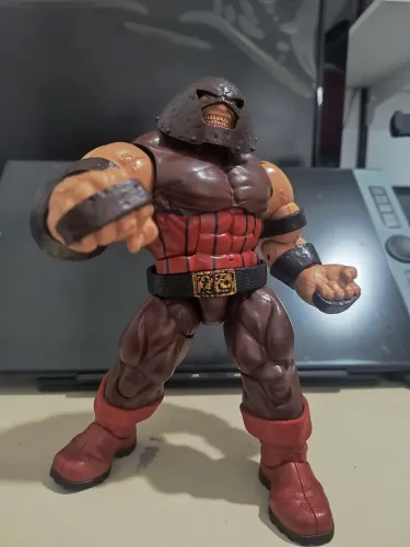 Juggernaut / Fanático BAF - Marvel Legends