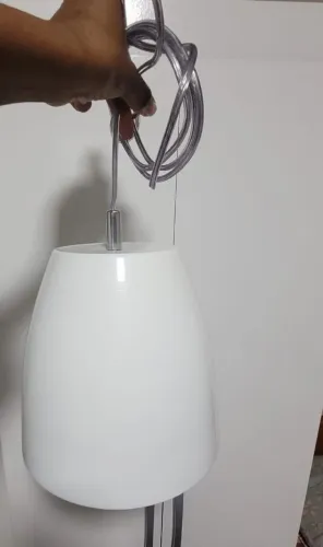 Pendente para duas lâmpadas em alumínio e vidro 