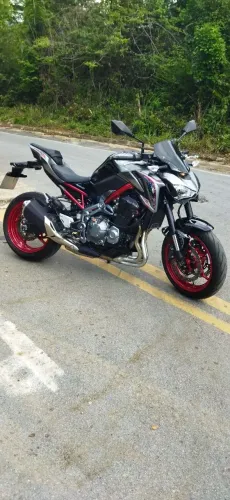 Vendo ou troco z900 mais nova da região! 10300km
