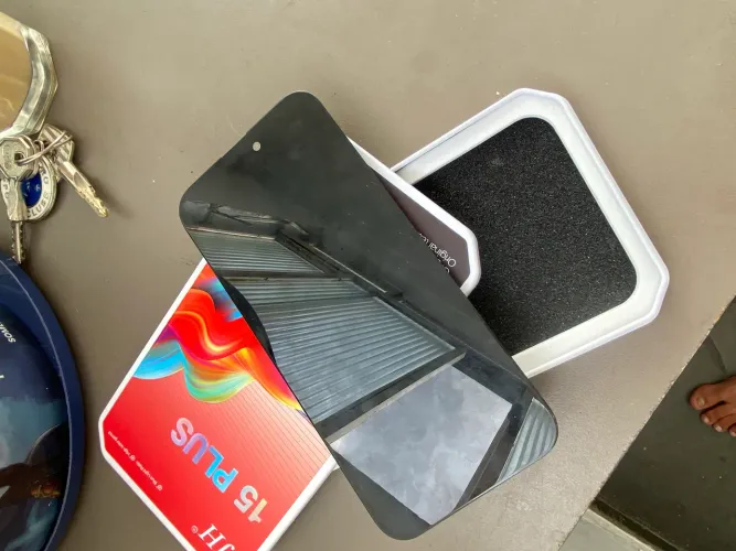 Tela iPhone 15 Plus
