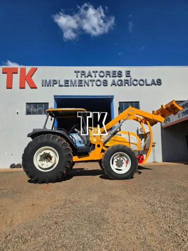 cod. 1415 TRATOR VALTRA BM 125I TURBO COM CONJUNTO DE LÂMINA BALDAN - Tk Tratores Nova And