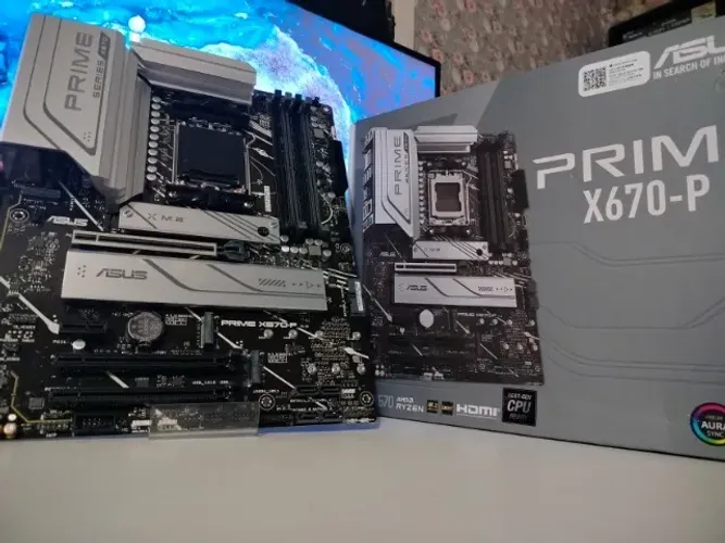 Placa am5 Asus Prime X670-p