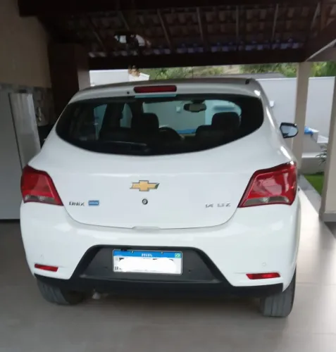 Chevrolet Onix Hatch LTZ 1.4 8V Flex Mec. 4P 2018