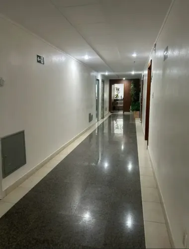 Imóvel para aluguel possui 34 metros quadrados em Calhau - São Luís - MA