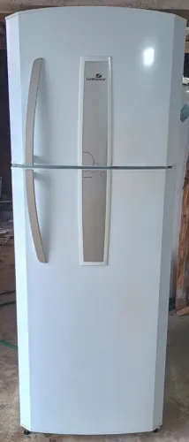 Vendo geladeira continental frosfree 445 litros