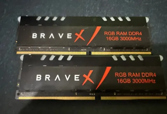 2x Memoria Ram 16gb RGB