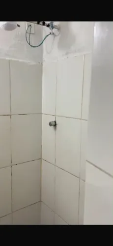 Alugo Kitnet na frente do metrô