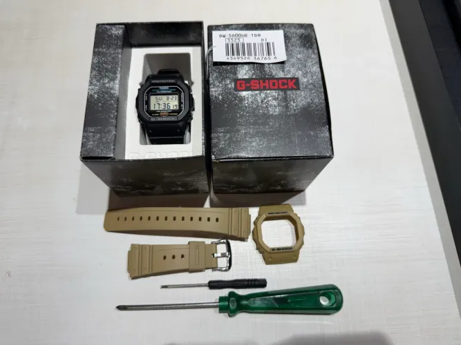 Relógio Casio G-shock DW-5600UE