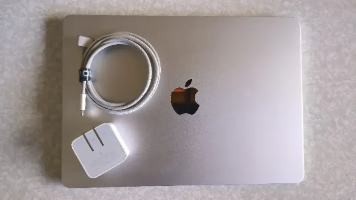 MacBook Air M4 13" 16GB 512GB Silver Impecável c/ Nota Apple