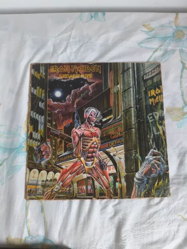 Vinil