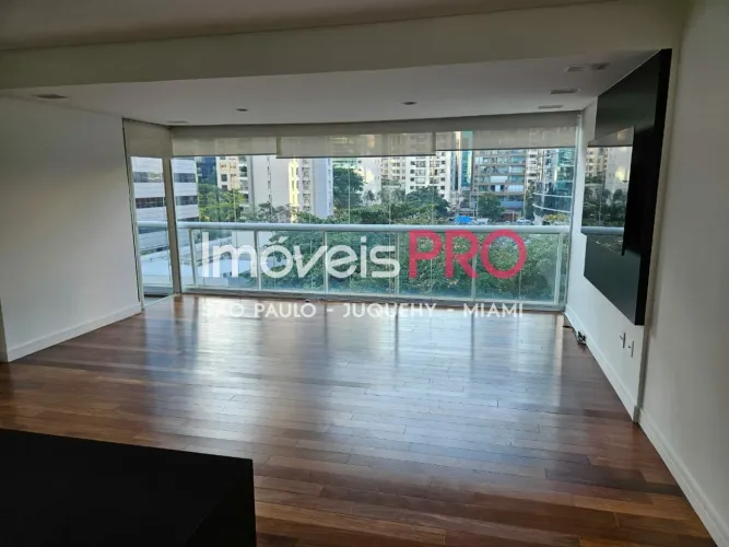 Itaim amplo e confortável