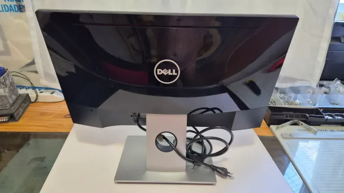 Monitor Dell 23 pol ips