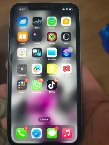 iPhone 11