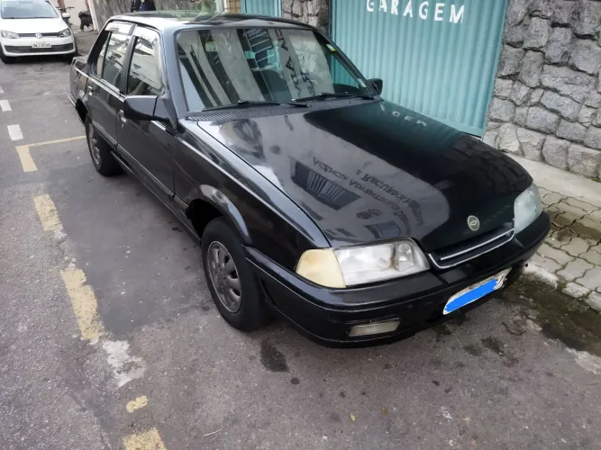 Chevrolet Monza GLS/ Hi-tech 2.0 EFI 2P E 4P 1994