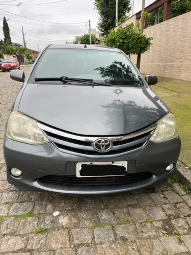 Toyota Etios XLS 1.5 Flex 16V 5P Mec. 2013