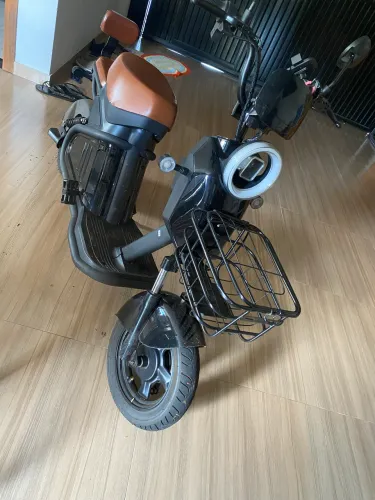 Vendo scooter elétrica 
