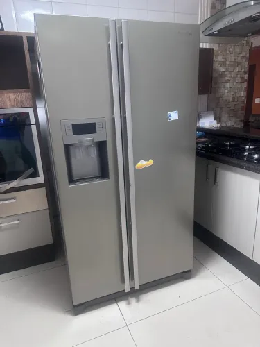 Geladeira Samsung Side by Side Inox 506L - Dispenser de Água e Gelo