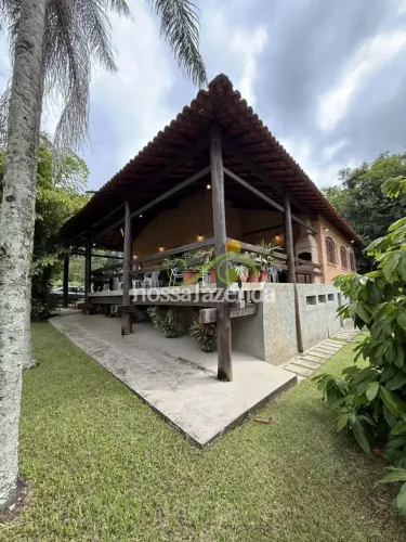 CASA A VENDA NO CONDOMINIO NOSSA FAZENDA
