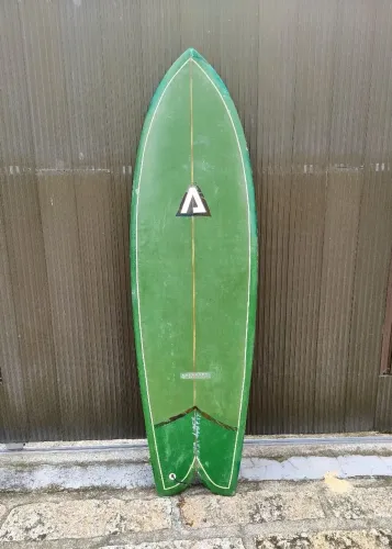 Prancha Fish biquilha 5'10" / 36 L