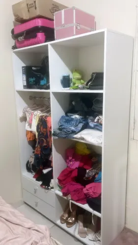 Vendo esse closet em MDF usado apenas 3 meses
