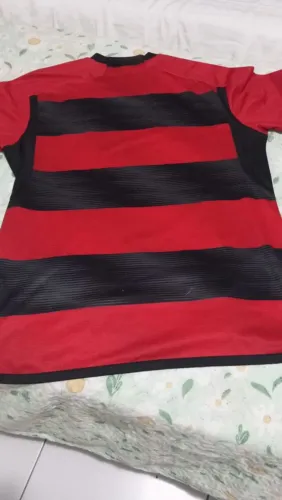 Vende-se camisa do Flamengo, tamanho GG Adulto,tudo o que um torcedor precisa 