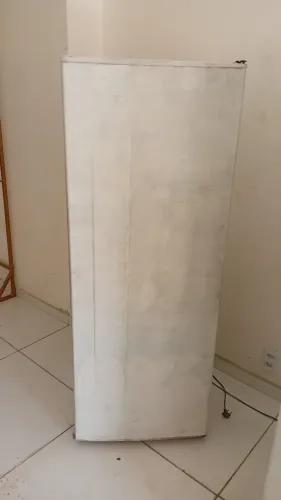 Geladeira simples usada entrego gratis
