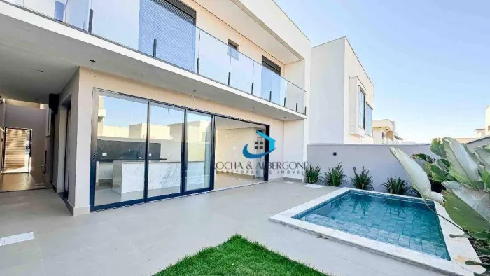 Casa Sobrado com Piscina no Condominio Bella Vitta, Londrina, PR.