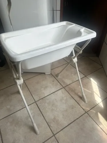 BANHEIRA COM SUPORTE