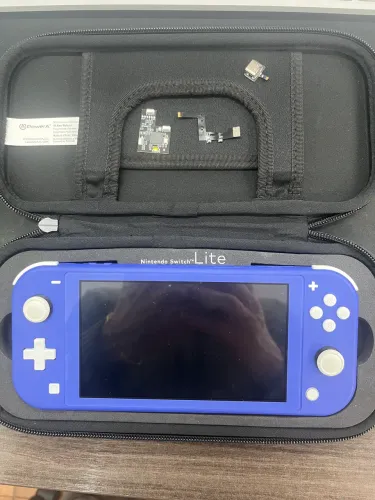 Switch Lite - Defeito