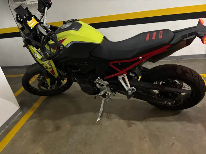 F 900 GS PLUS apenas 870 km rodados.