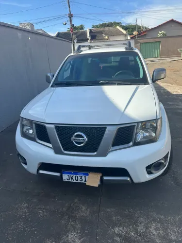 Nissan Frontier SV Attack CD 4X2 2.5 TB Diesel 2014