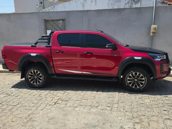 Toyota Hilux CD Gr-s 4X4 2.8 TDI Dies. Aut. 2022